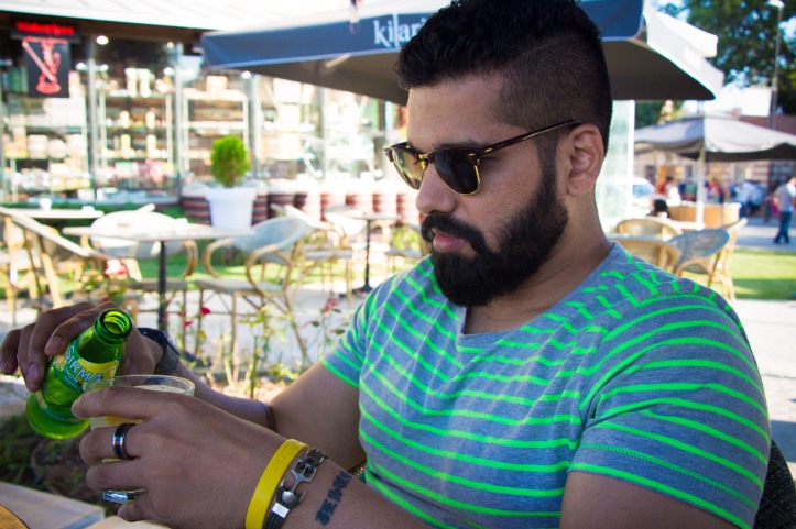 Remember that bit about Limonata? On Al - Bracelet from the Ortakoy Market, Clubmasters by RayBan, Tee by Tom Tailor.