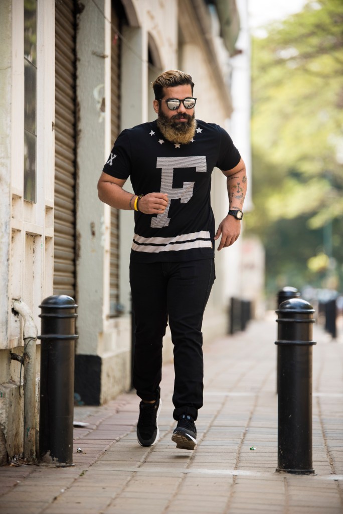 Flying Machine Monochrome