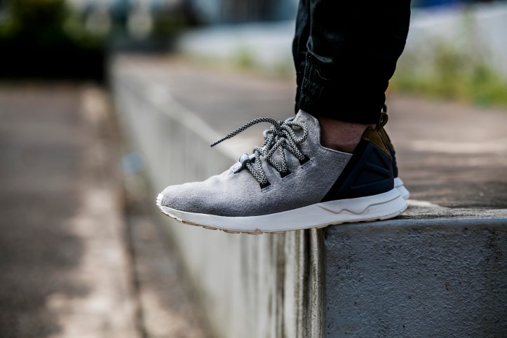 adidas Originals ZX Flux ADV X Yeezy Boost 350 Look alike