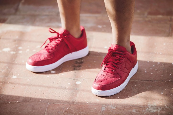 Air Force 1 LV8 Ostrich Leather Red