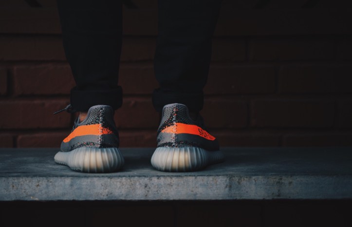 Yeezy Boost 350 V2 Beluga