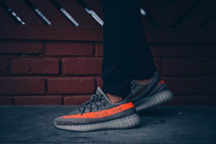 Yeezy Boost 350 V2 Beluga