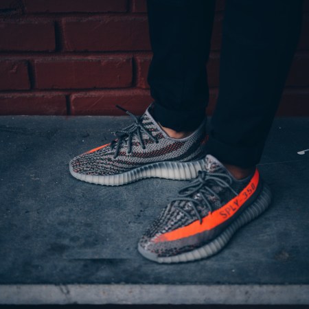 Yeezy Boost 350 V2 Beluga