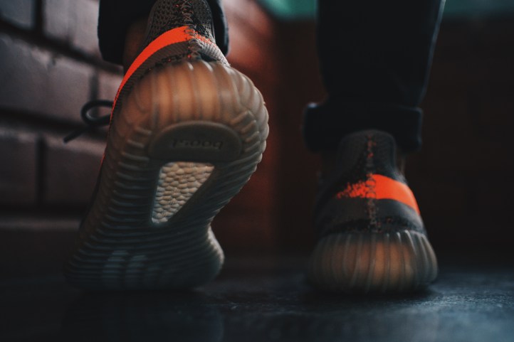 Yeezy Boost 350 V2 Beluga