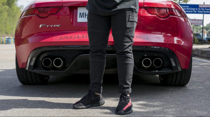 adidas Originals Yeezy Boost 350 V2 Black/Red BRED