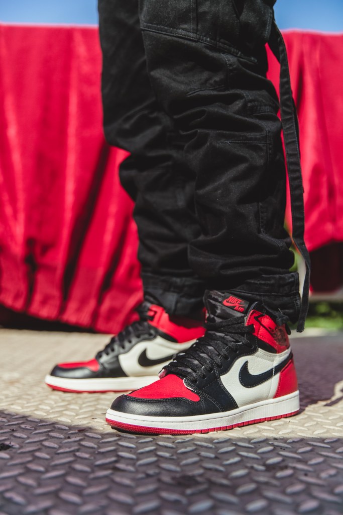 Air Jordan 1 Chicago Bred Toe