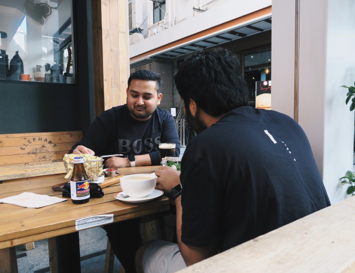 Food options at Fashion Walk Hong Kong