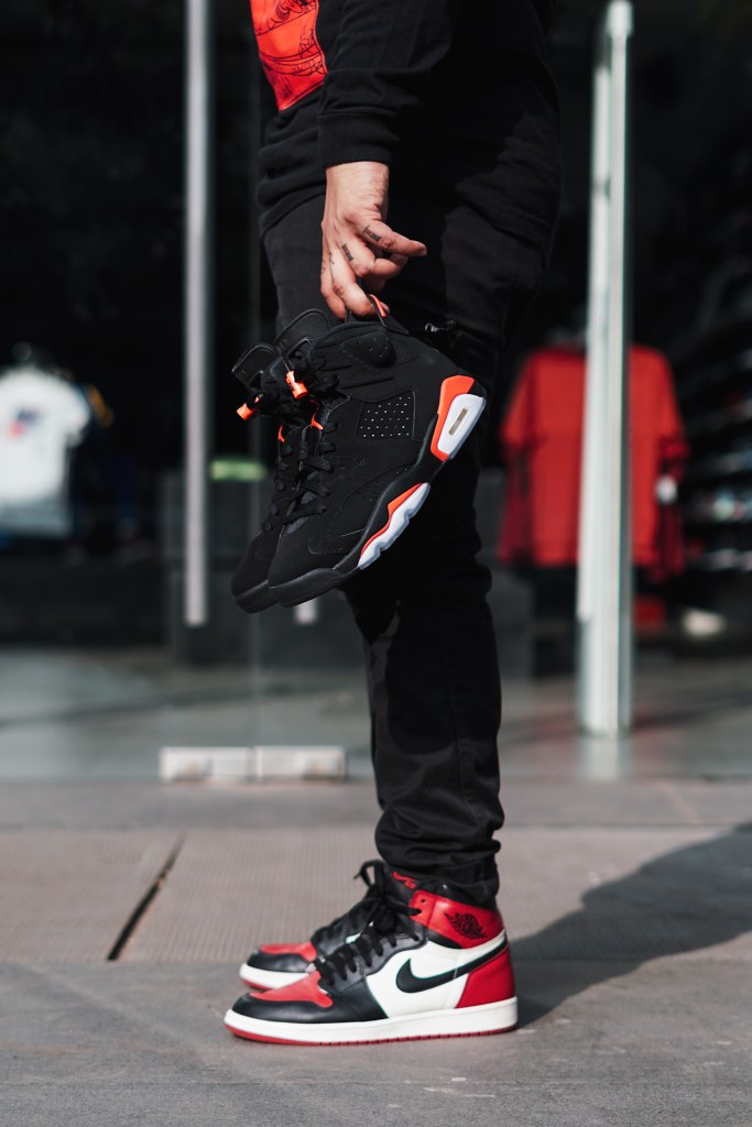 Bred Toe Air Jordan 1