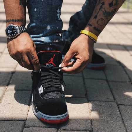 Air Jordan 4 Bred Black Cement