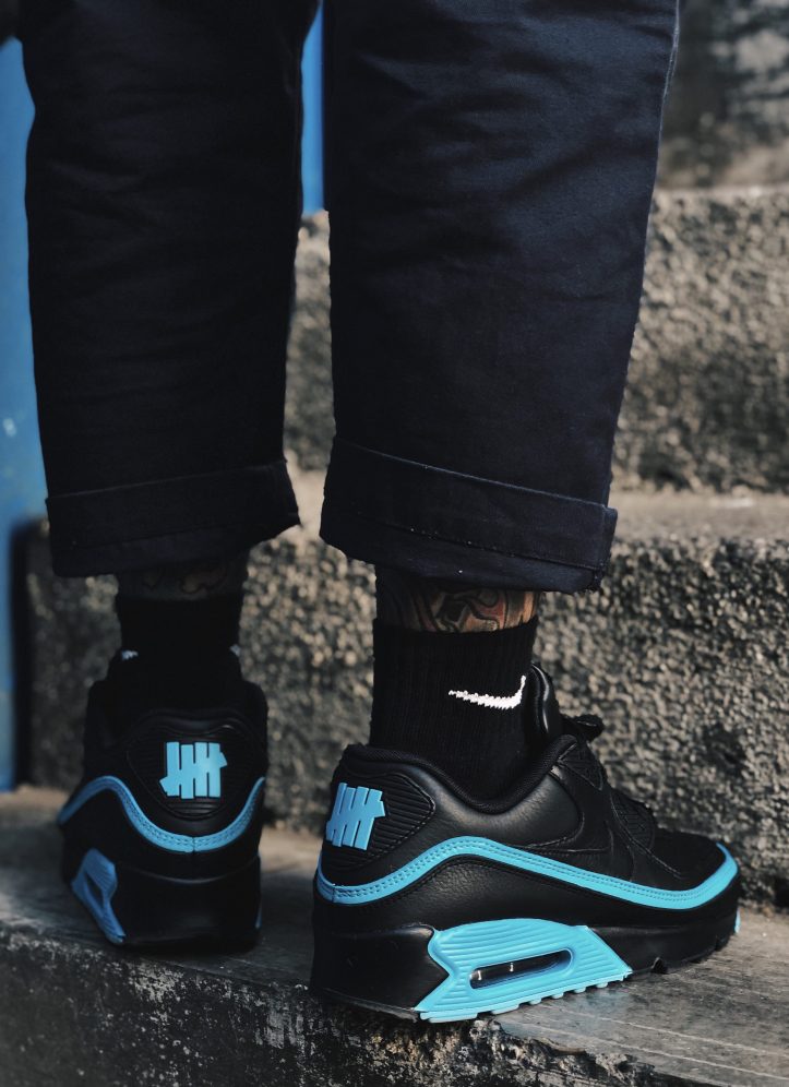 Air Max 90 Undefeated